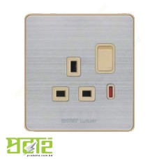 Wener Luxury 3 pin Flat Multi Switch Socket